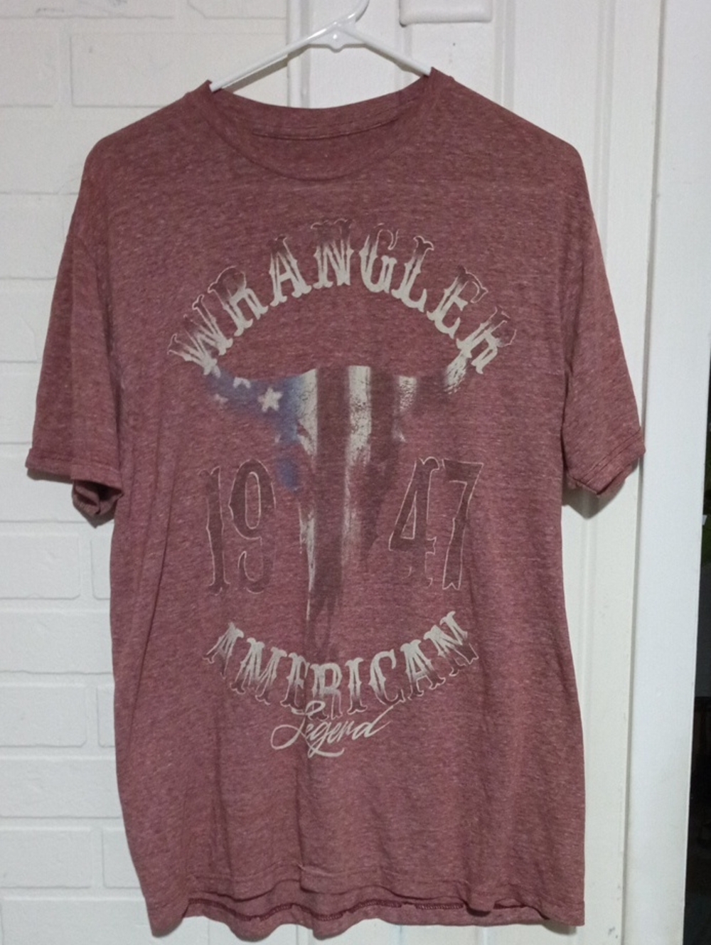 Wrangler Men's Vintage-Style Red Graphic T-Shirt